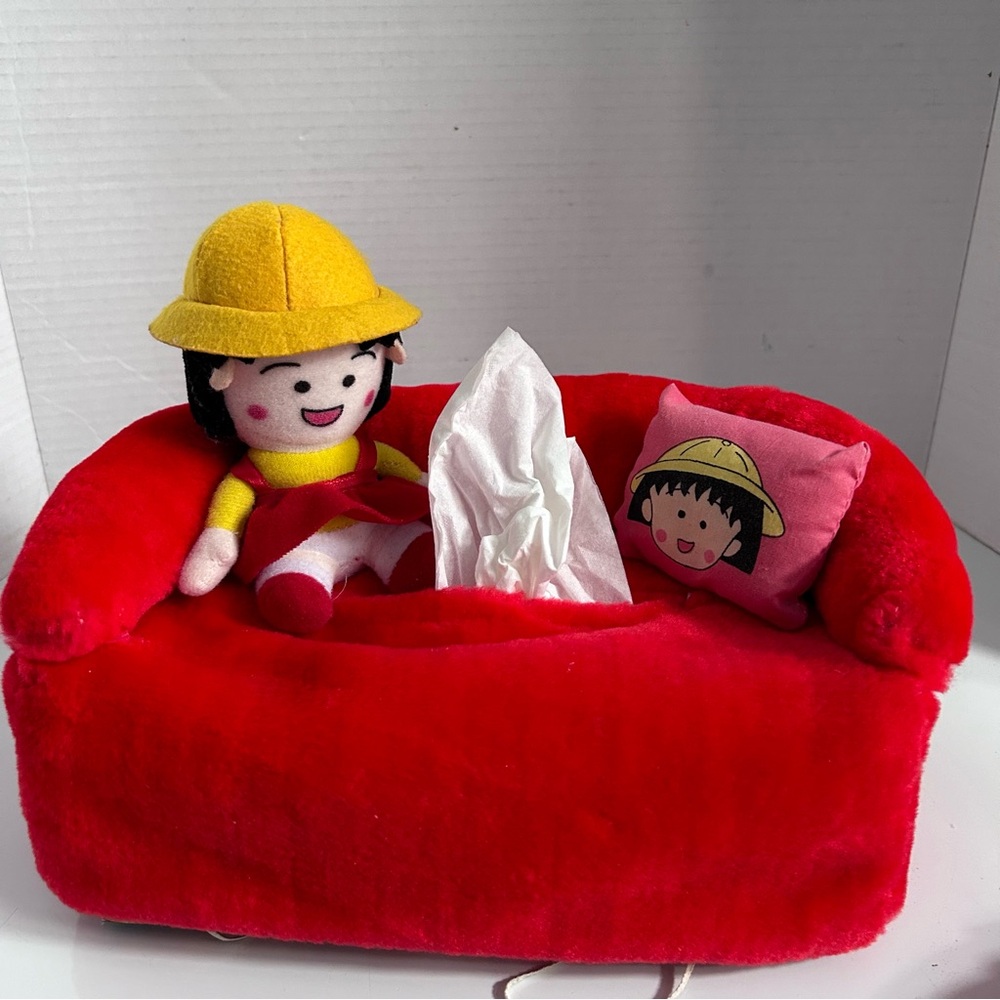 Vintage Chibi Maruko-chan red tissue box cover